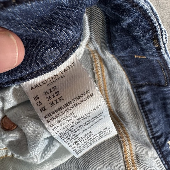 American Eagle AirFlex + Jeans Mens Size 36x32 Blue Bootcut Stretch  (M: 36x31) - Picture 7 of 12